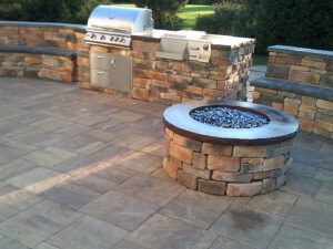 Outdoor Kitchen and Fire-pit